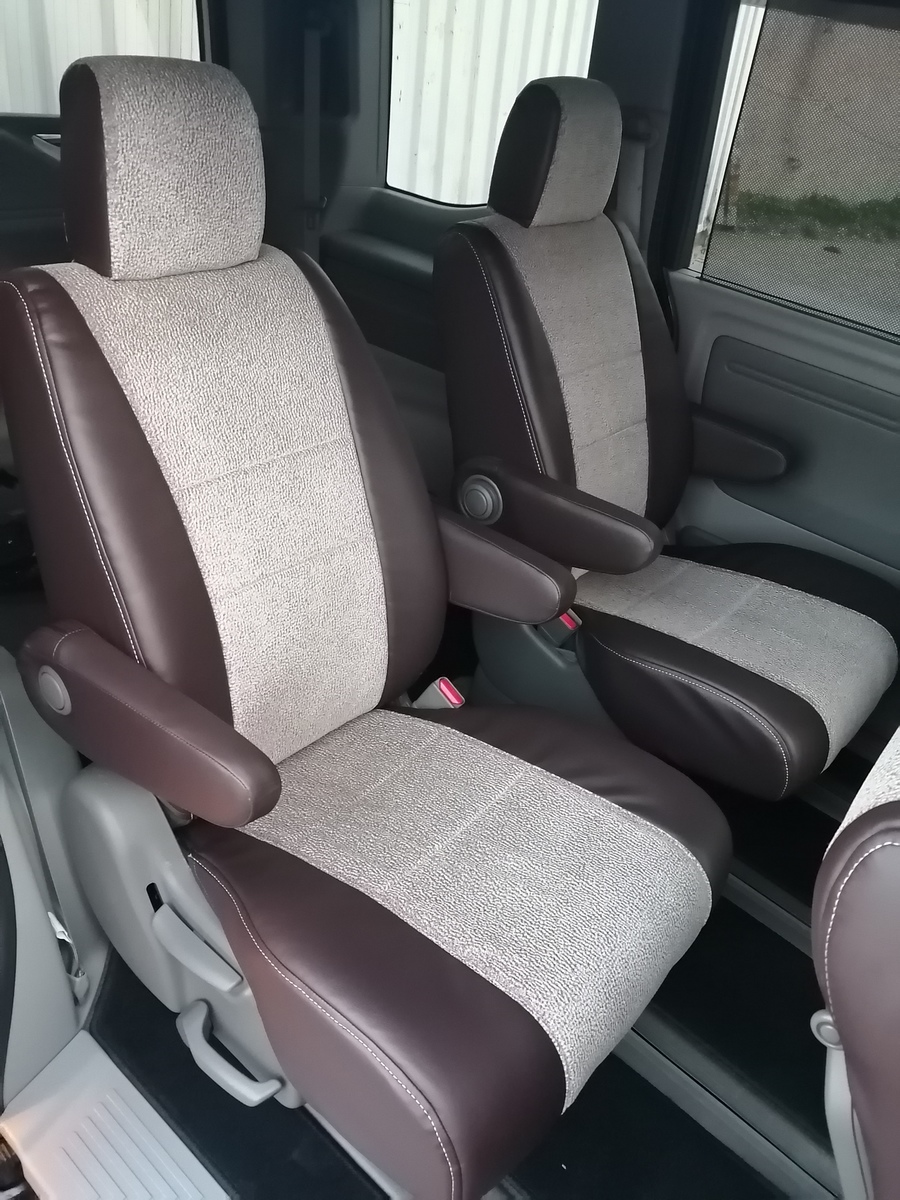 Honda Stepwgn задний ряд Honda Stepwgn задний ряд